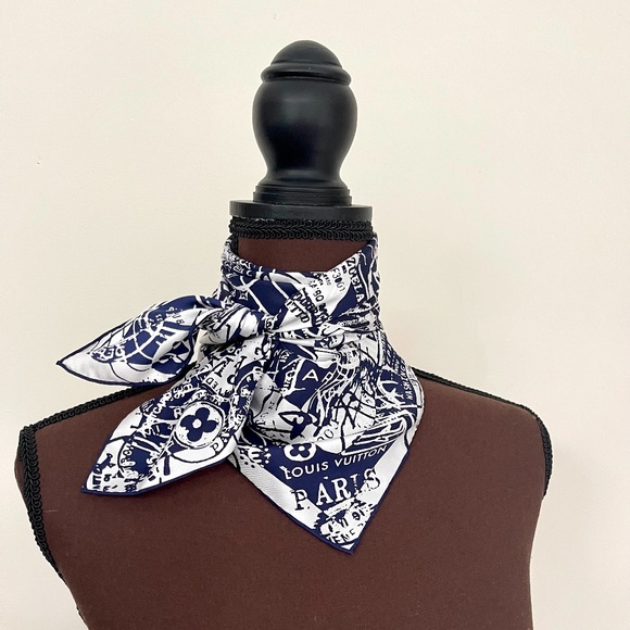 New Louis Vuitton Scarf Luggage Travel Stamps Blue Silk Scarf Wrap - Picture 7 of 14